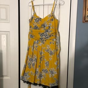 Roz & Ali Dress